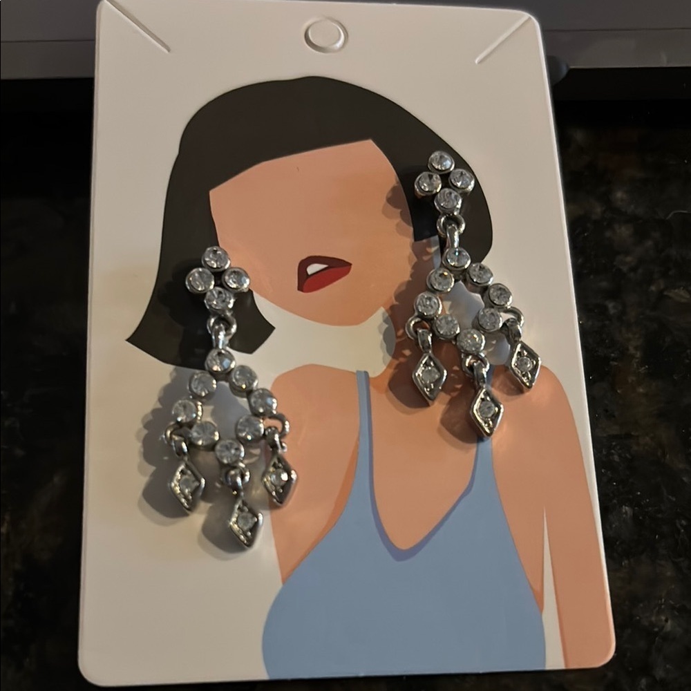 Elegant Silver Dangle Earrings Rhinestone